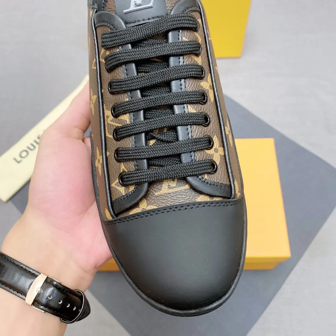 p360🇮🇹🇮🇹LV🔍🔍Men's 🚹Classic series counters are on sale simultaneously, code number: 38-44, 🇮🇹Italian imported cowhide lining + original special materials, completely 1⃣️ Than 1⃣️Reproduction🇮🇹💪Sole: The original sole is specially provided by the original factory. The exclusive movable molded sole is super comfortable. ⚠The original factory follows the order, 🔍🔍high quality, you can go in and out of the counter at will, welcome to compare. No. 019